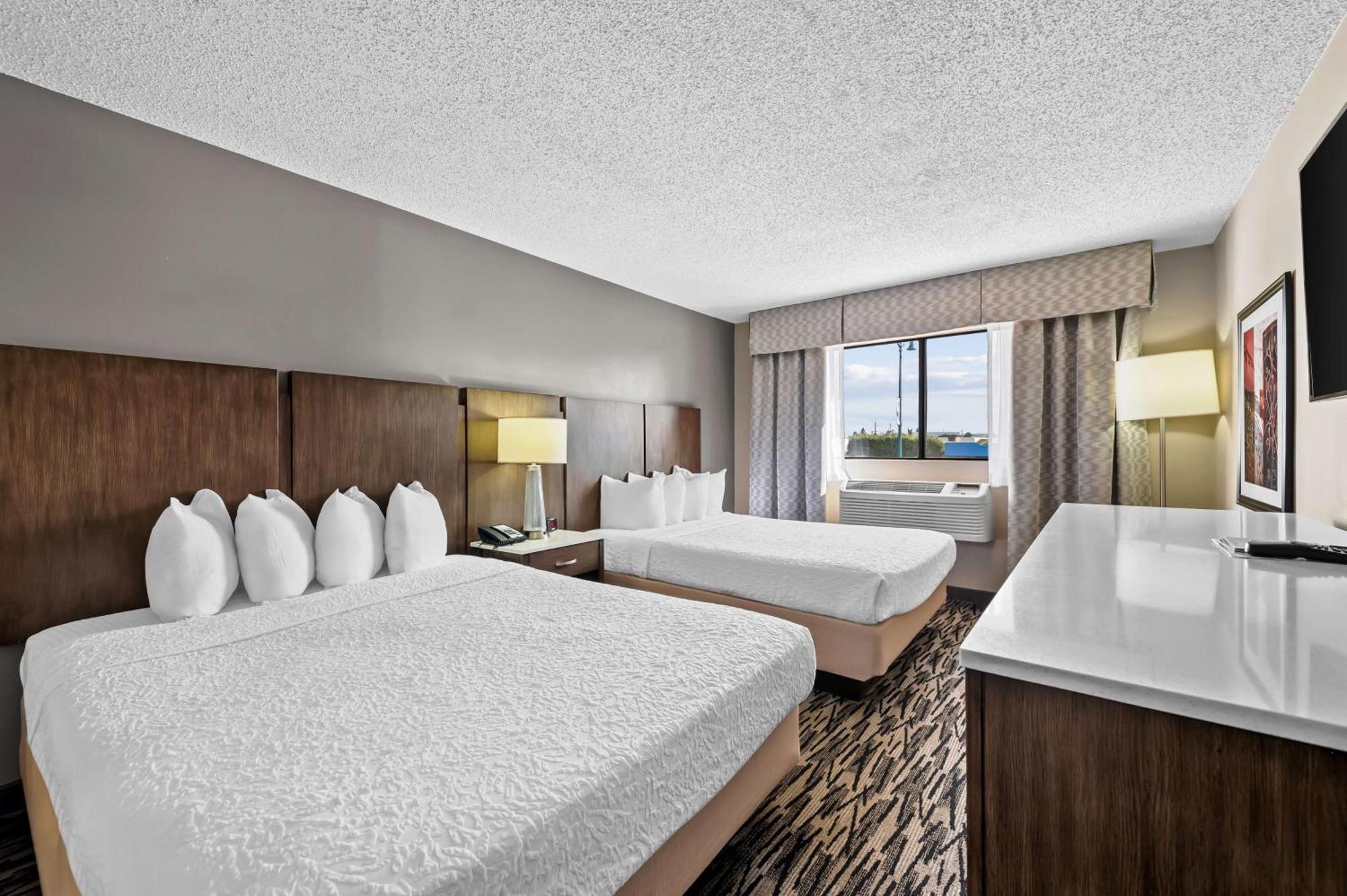 Best Western Los Alamitos Inn & Suites Εξωτερικό φωτογραφία