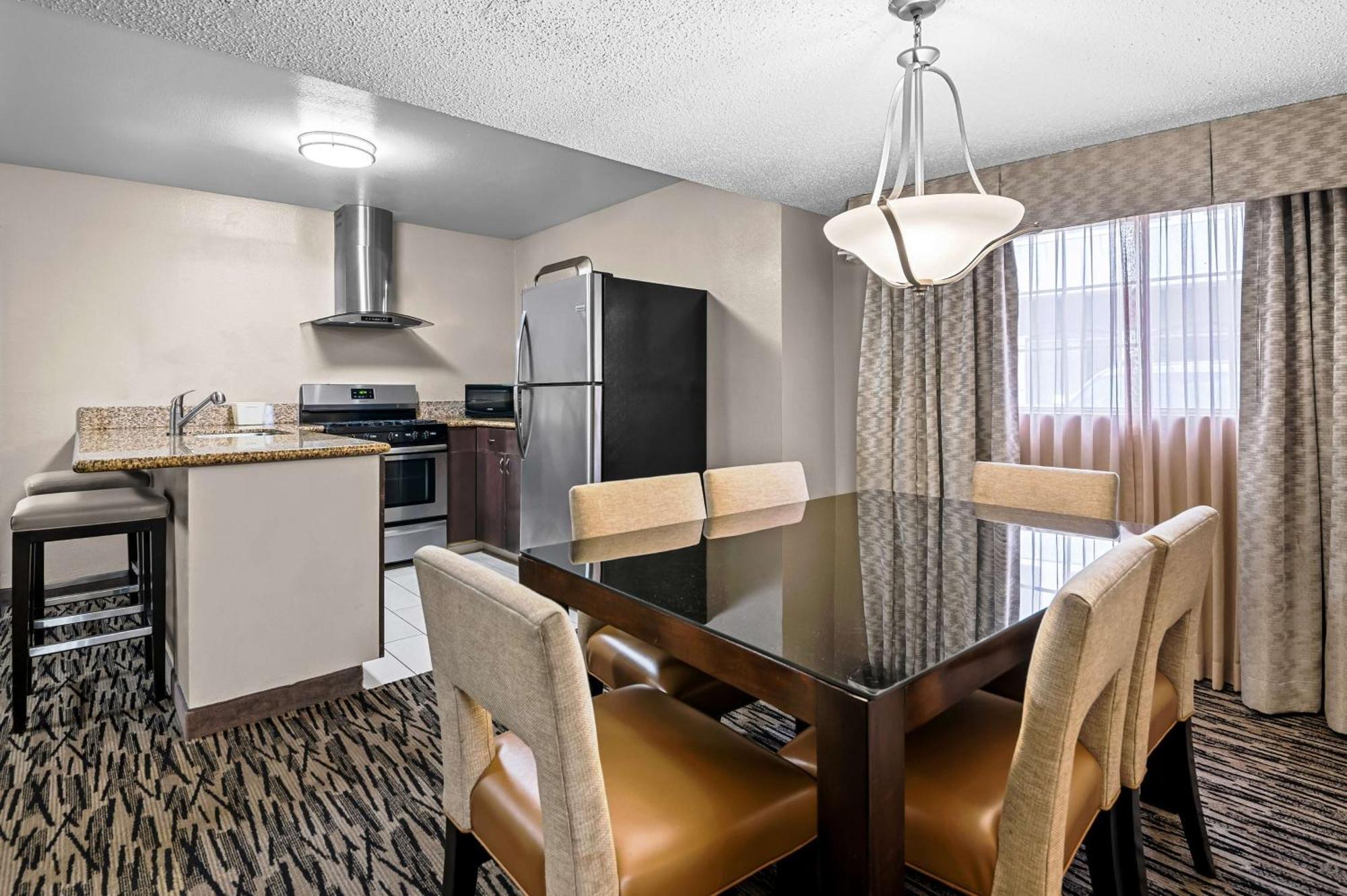 Best Western Los Alamitos Inn & Suites Εξωτερικό φωτογραφία