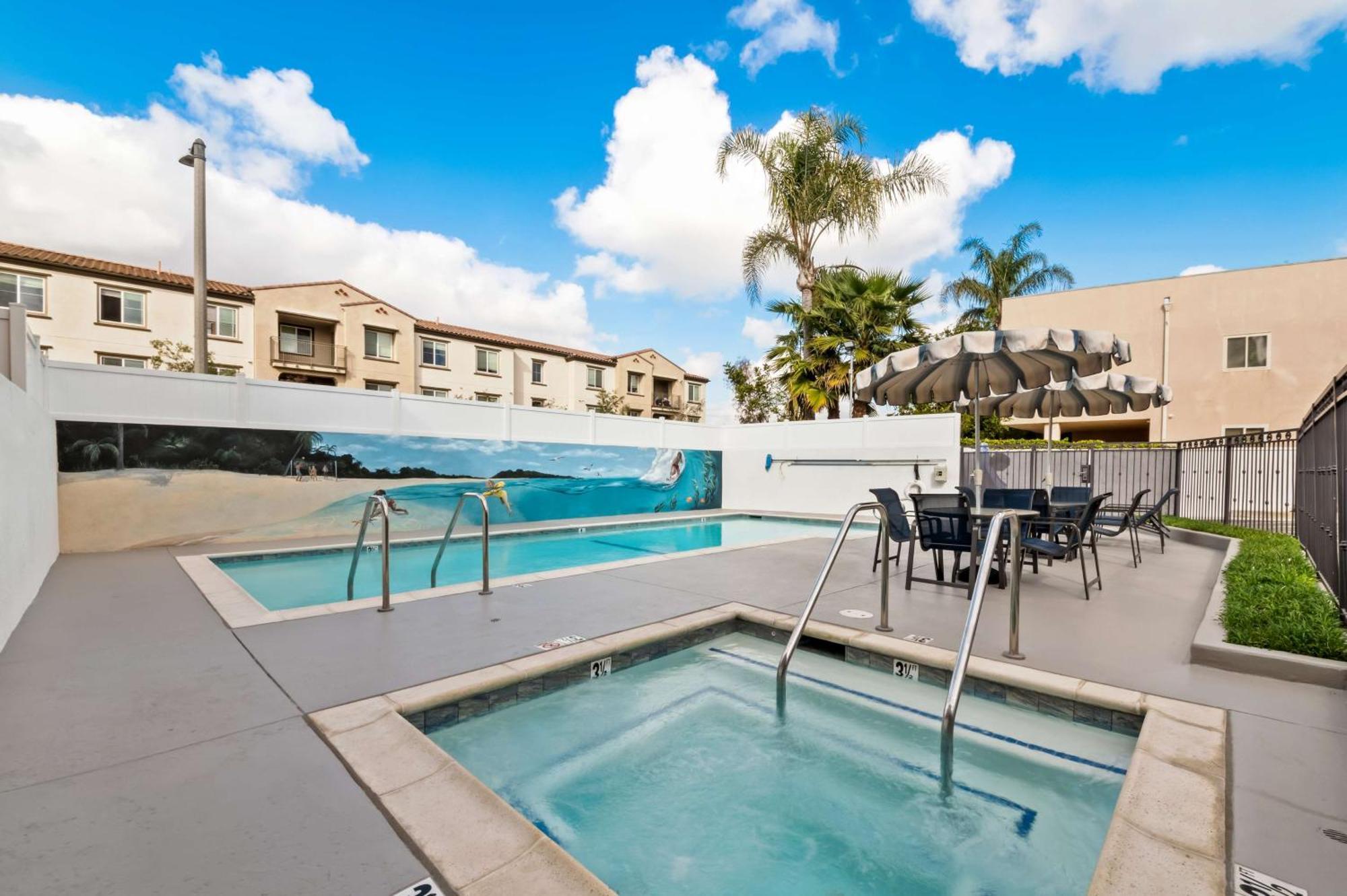 Best Western Los Alamitos Inn & Suites Εξωτερικό φωτογραφία