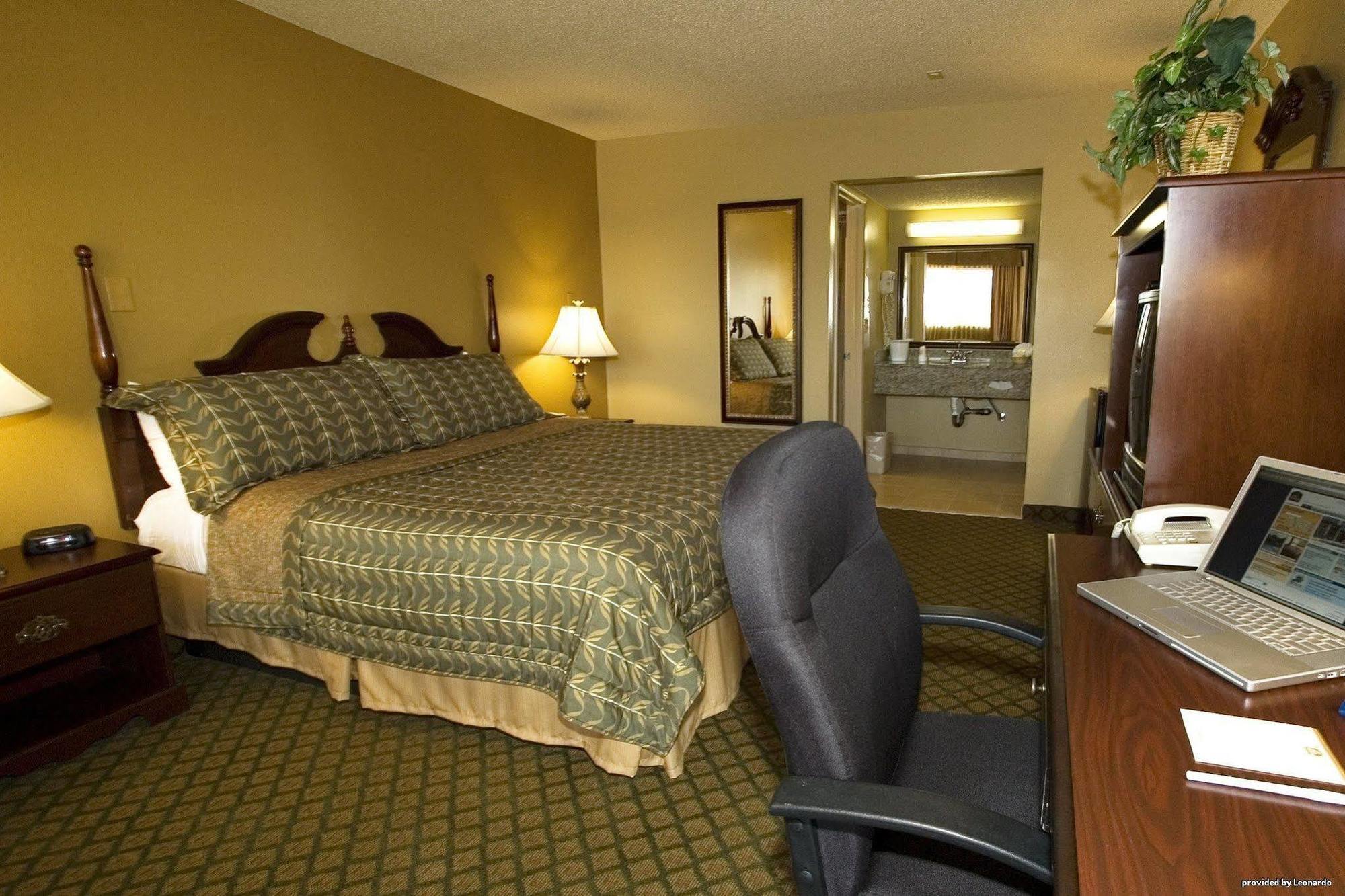 Best Western Los Alamitos Inn & Suites Δωμάτιο φωτογραφία